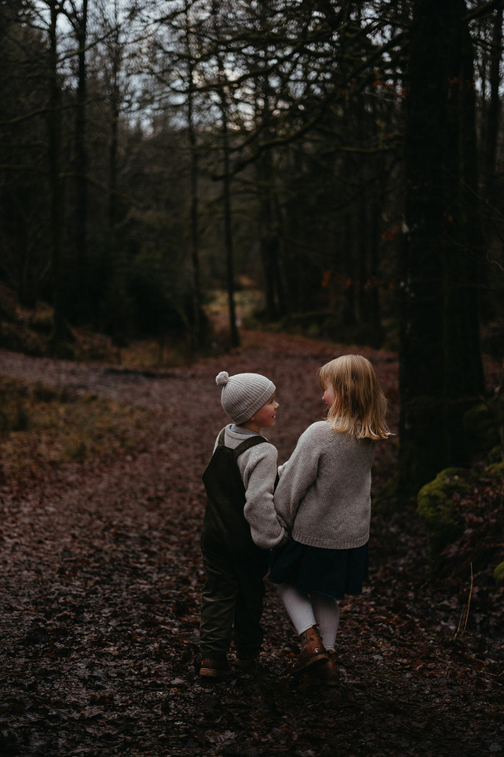 Luna Strikket lue i merinoull- Beige Melange